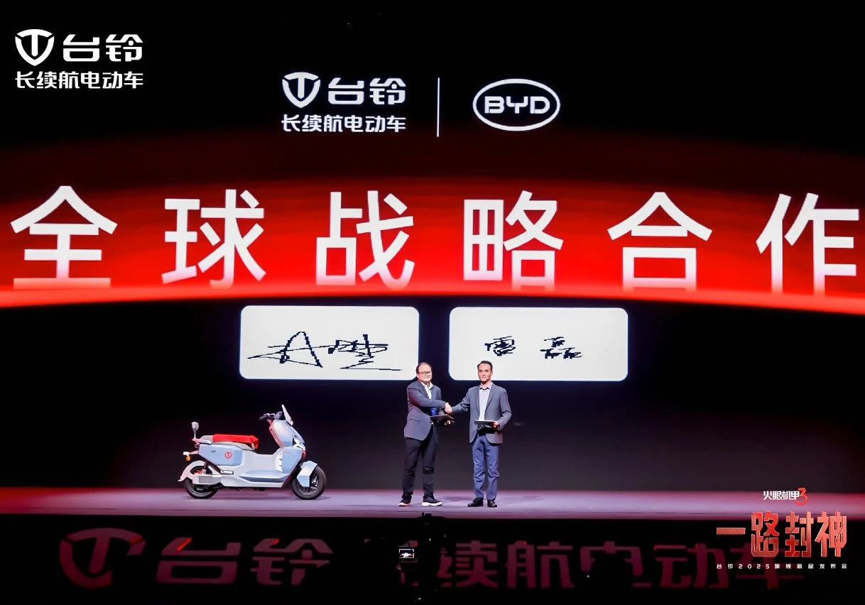 2024年度回顾丨台铃奏响全球低碳出行“主旋绿”，向世界传递向上的力量